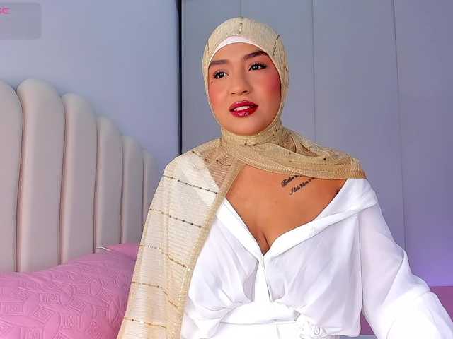 Amira-zahra live cam on BongaCams