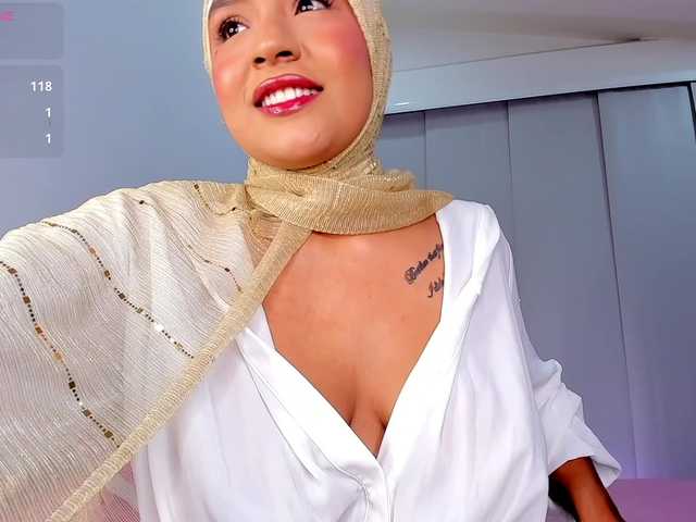 Amira-zahra live cam on BongaCams