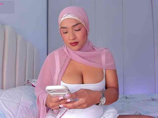 Amira-zahra webcam