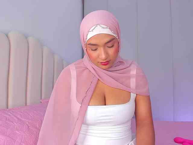 Amira-zahra webcam