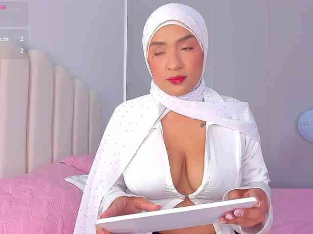 Amira-zahra webcam