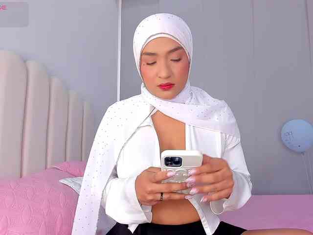Amira-zahra webcam