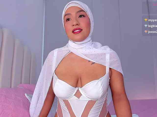 Amira-zahra webcam