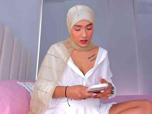 Amira-zahra webcam