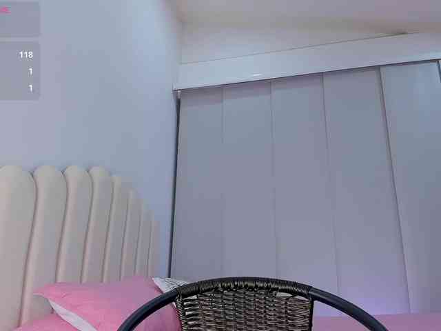 Amira-zahra webcam