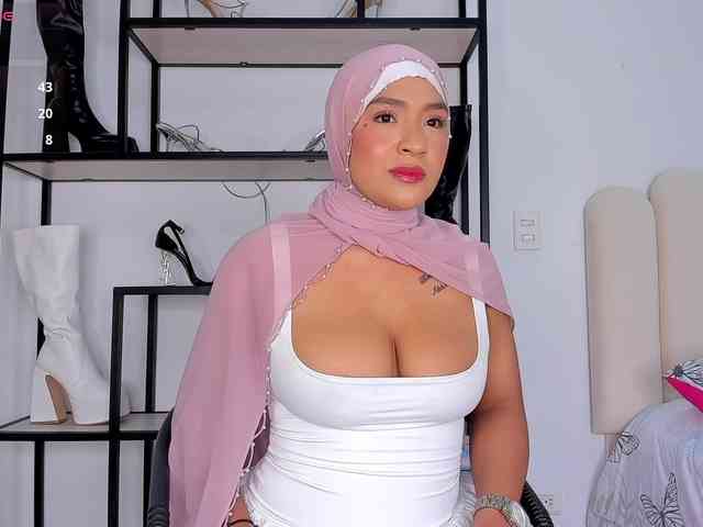 Amira-zahra webcam