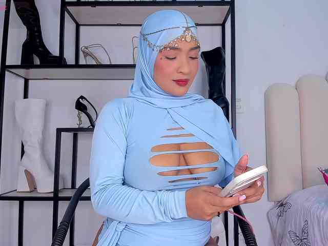 Amira-zahra webcam