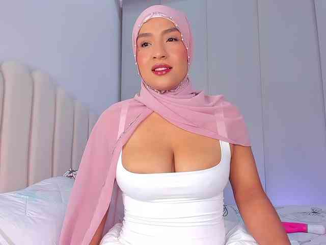 Amira-zahra webcam