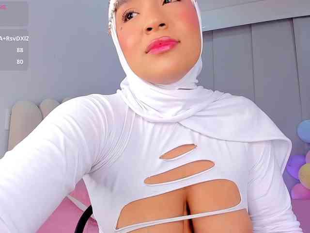 Dit model is nu live. Amira-zahra