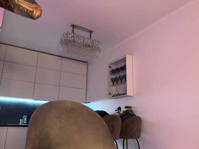 AuraXO live webcam show