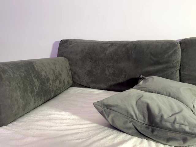 AuraXO live webcam show