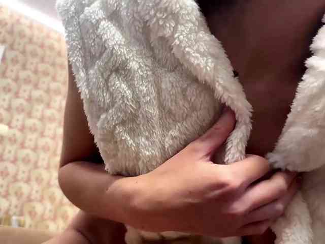 AuraXO Live Webcam on BongaCams