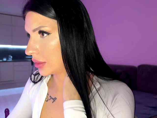AuraXO