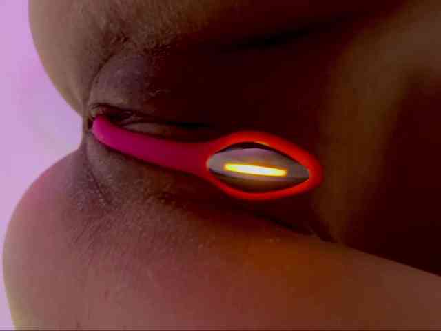 AuraXO webcam