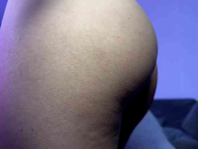 AuraXO webcam