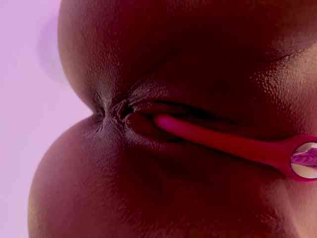 AuraXO Sex Cam Show