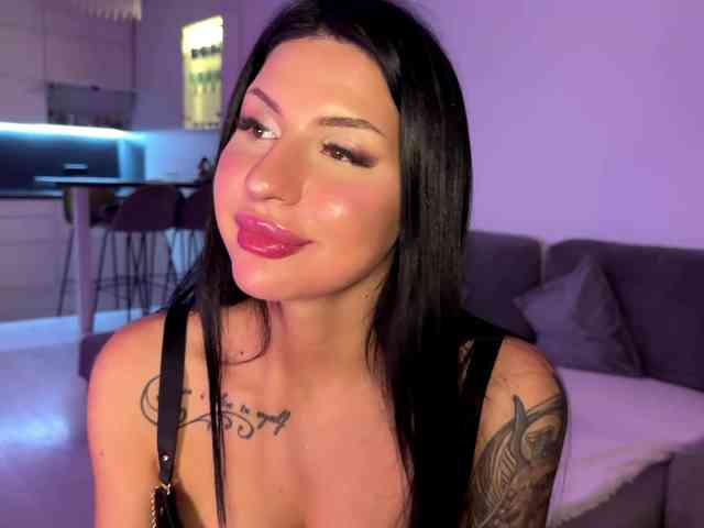 AuraXO webcam