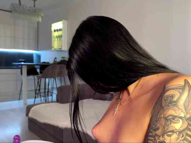AuraXO Live Webcam on BongaCams
