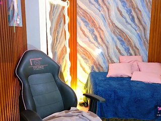 Athenaa-tay Porn Show