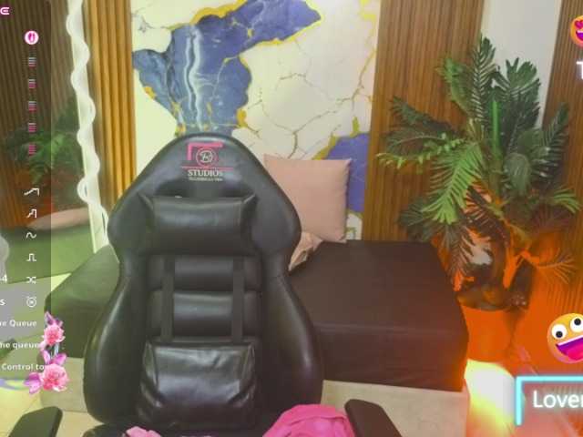 Athenaa-tay live cam on BongaCams