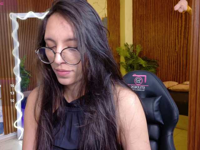 Athenaa-tay live cam on BongaCams