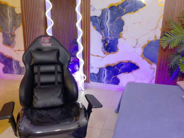 Athenaa-tay live cam on BongaCams