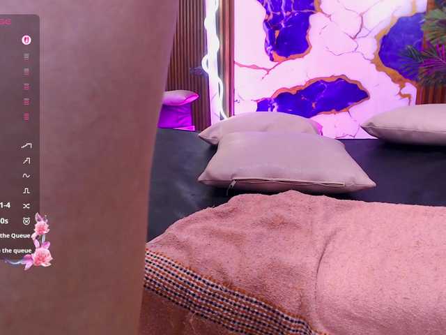 Athenaa-tay live cam preview