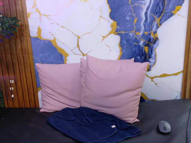 Athenaa-tay live cam on BongaCams
