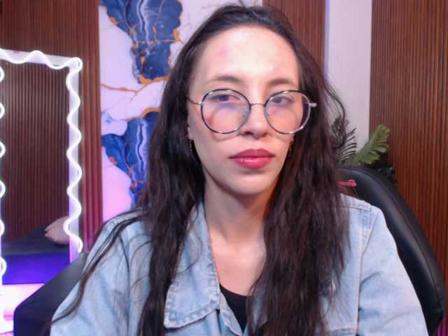 Athenaa-tay live cam on BongaCams