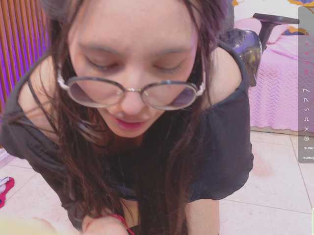 Athenaa-tay live cam on BongaCams