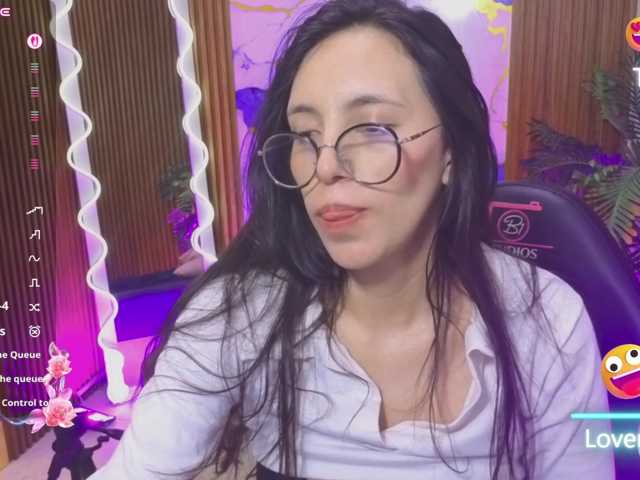 Athenaa-tay live cam on BongaCams