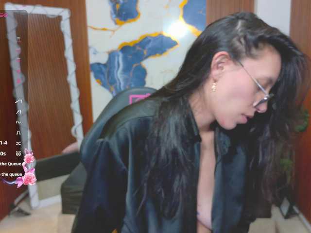 Athenaa-tay live cam preview