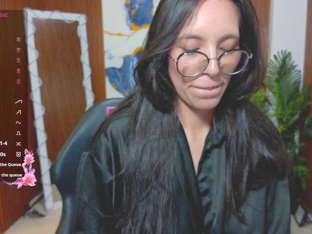Athenaa-tay live cam on BongaCams