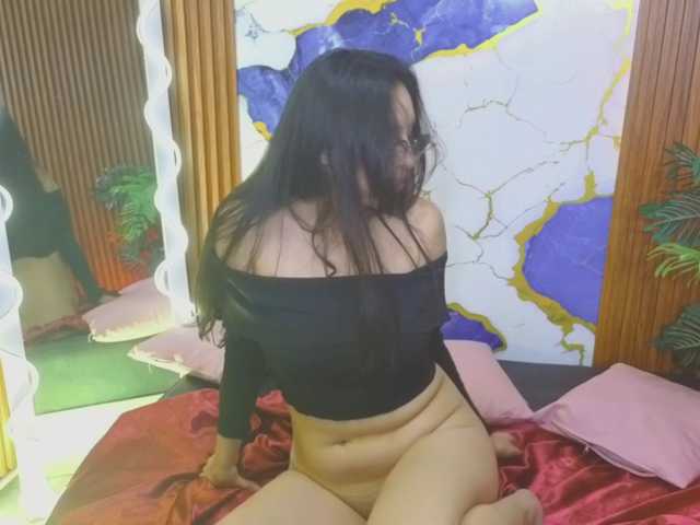 Athenaa-tay live cam on BongaCams