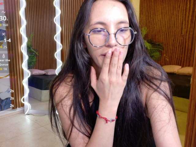 Athenaa-tay live cam on BongaCams