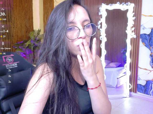 Athenaa-tay live cam on BongaCams