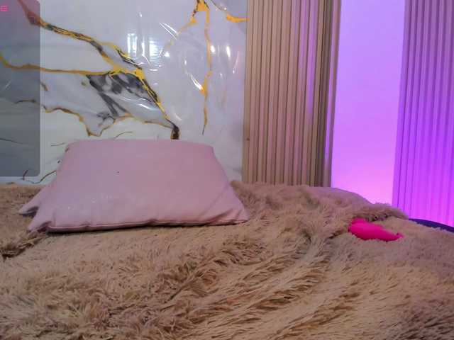 Athenaa-tay live cam on BongaCams