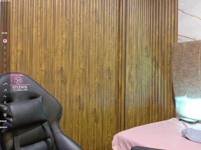 Athenaa-tay live cam on BongaCams