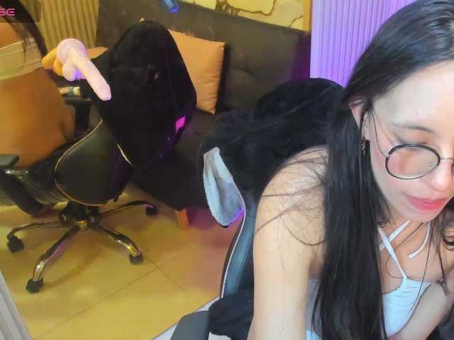 Athenaa-tay live cam on BongaCams