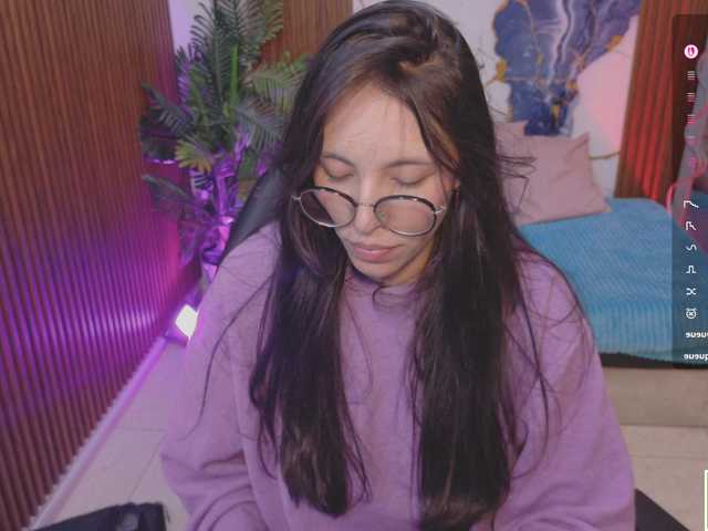 Athenaa-tay live cam on BongaCams