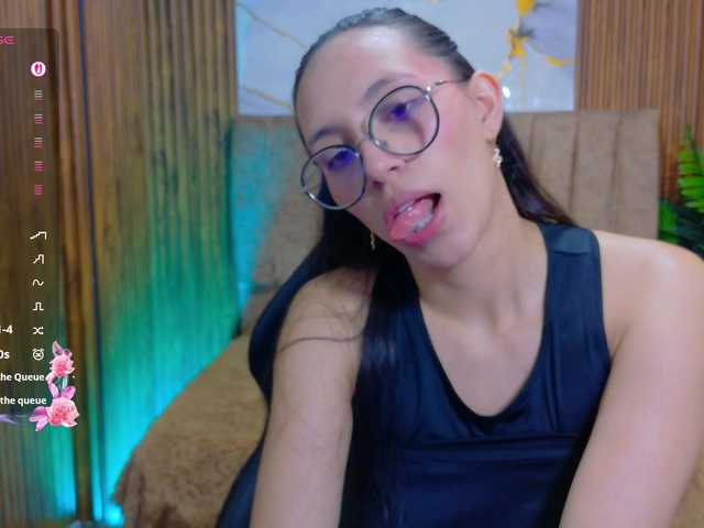 Athenaa-tay live cam on BongaCams