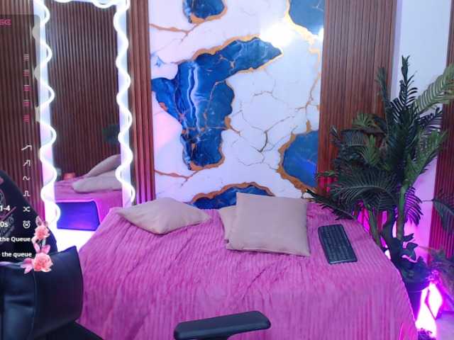 Athenaa-tay live cam on BongaCams