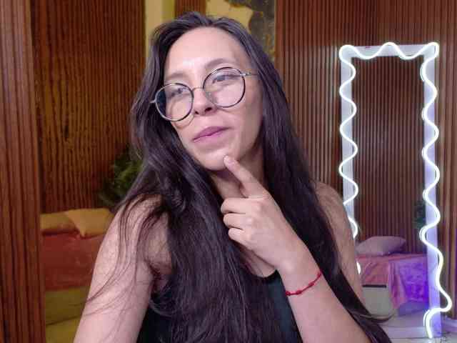 Athenaa-tay Live Webcam on BongaCams