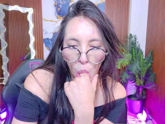 Athenaa-tay webcam