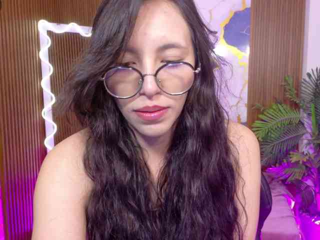 Athenaa-tay webcam