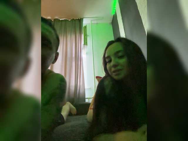 Kroshka280899 live cam on BongaCams