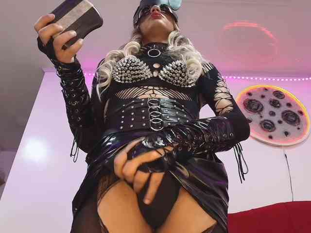 Mistress-21cm Sex Cam Show