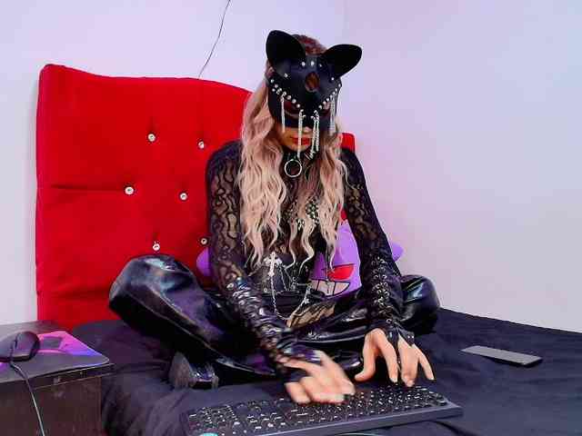 mistress-21cm's live room