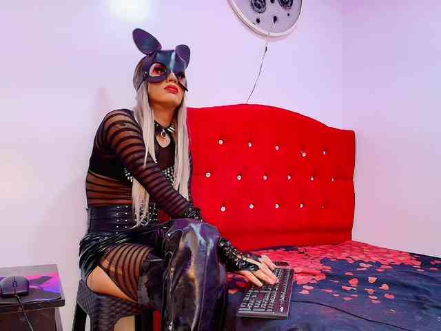 Mistress-21cm Sex Cam Show