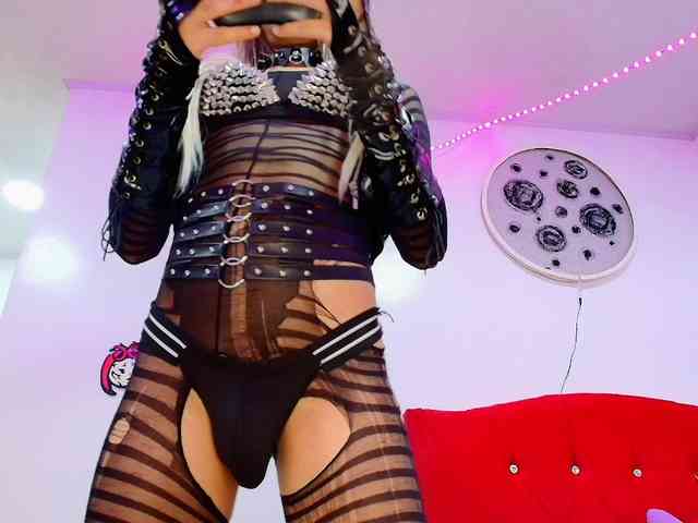 Mistress-21cm Sex Cam Show